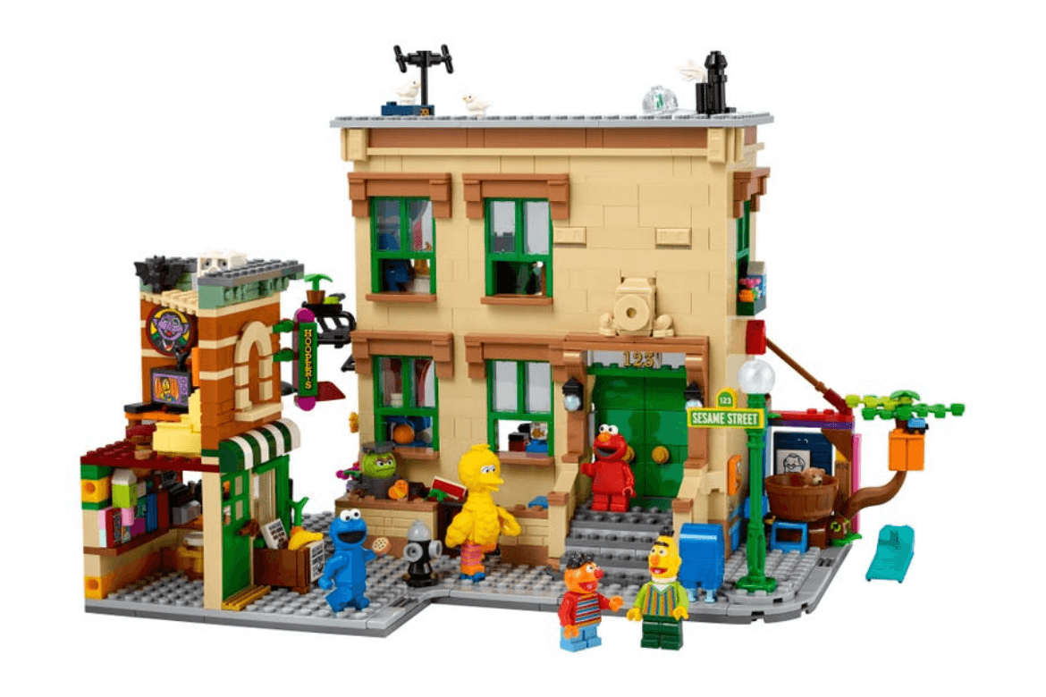 Have you seen the NEW Sesame Street Lego?!