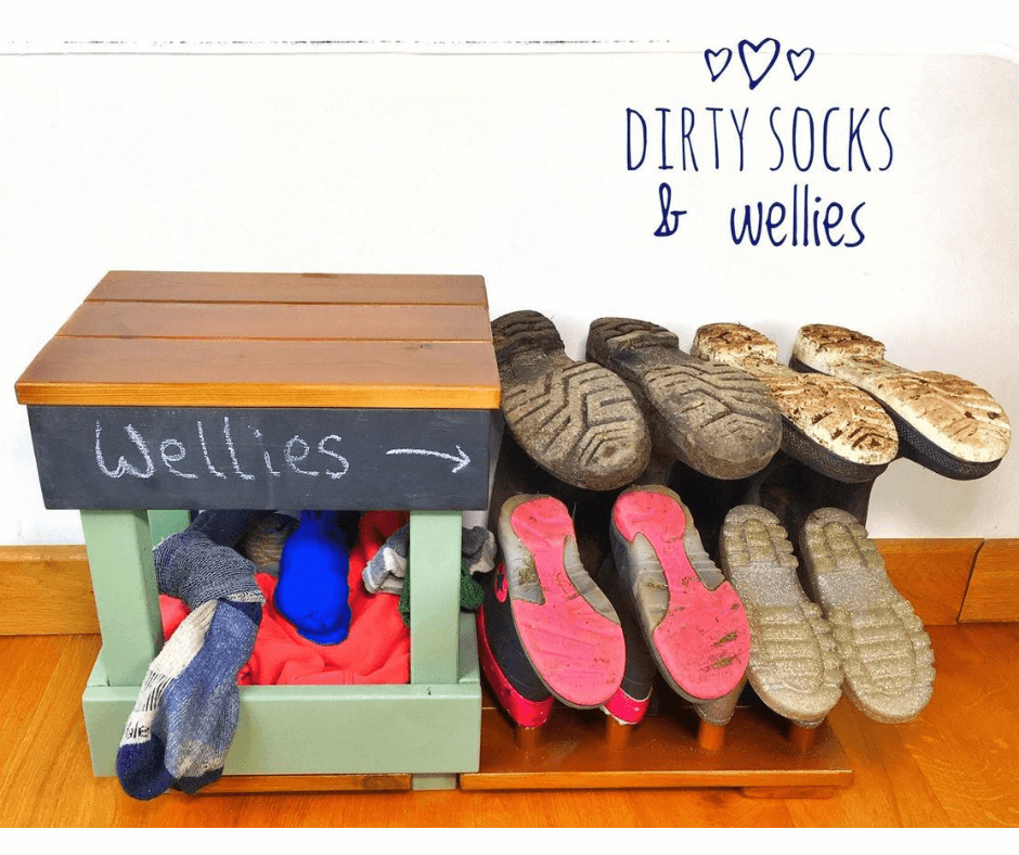 How Cool Is This Welly Rack & Bench?!